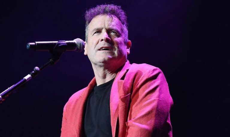 Johnny Clegg Laid To Rest – Jozi Wire