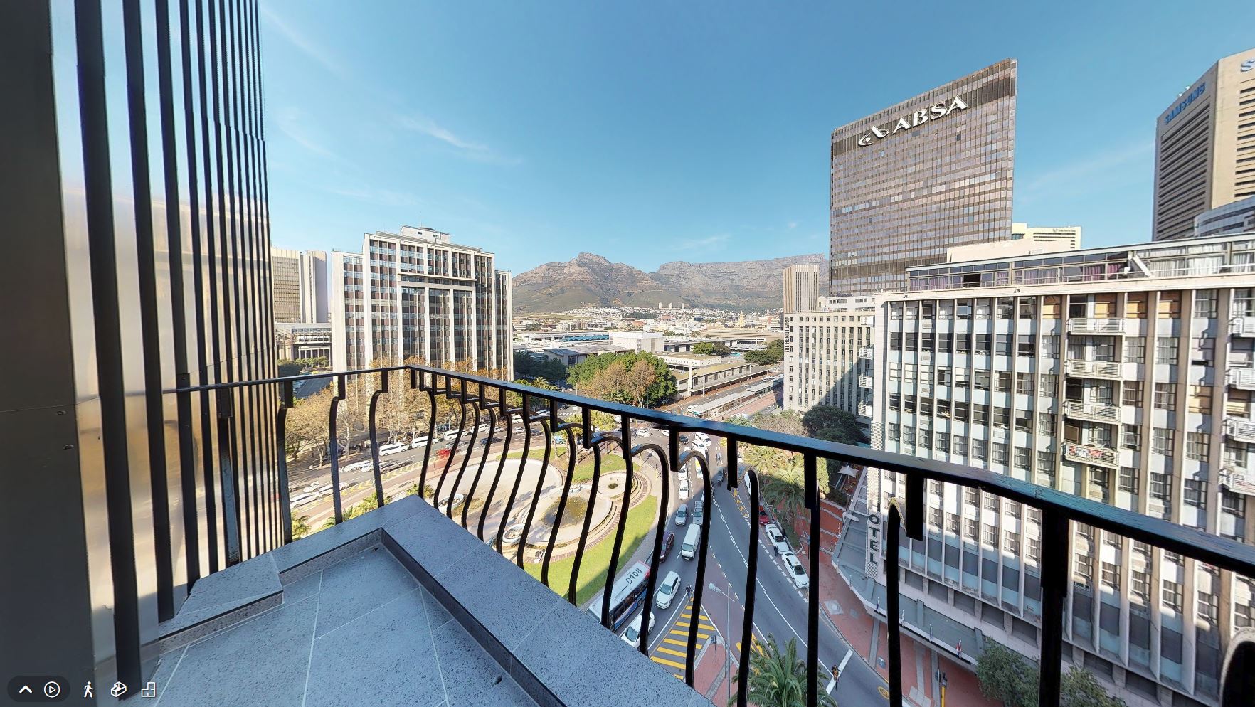 PHOTOS Inside a Luxury Apartment in The Duke, Cape Town Page 7