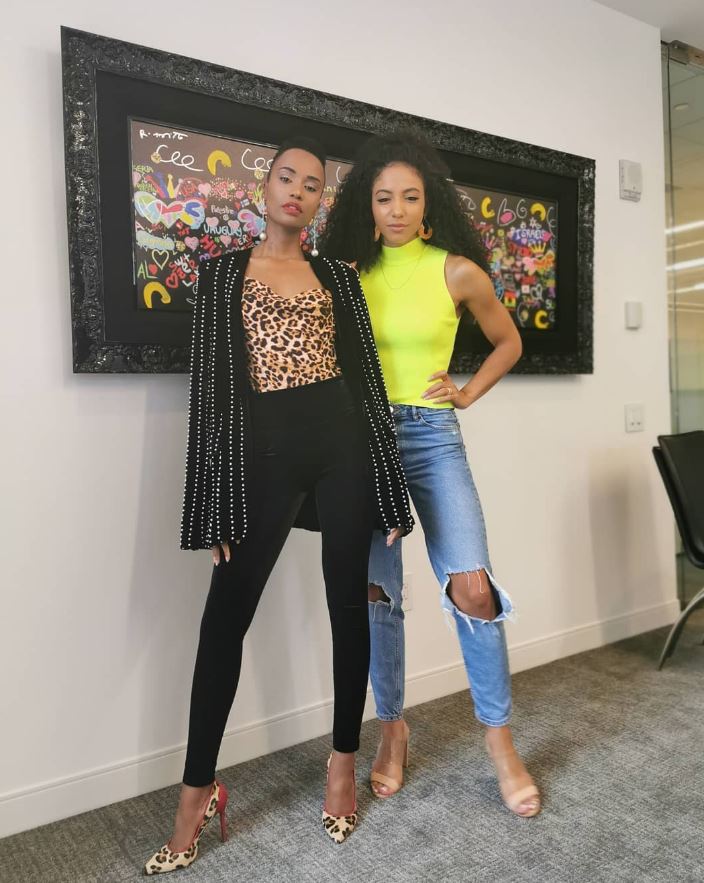 PHOTOS - Miss SA Zozibini Tunzi Hangs Out With Miss USA ...