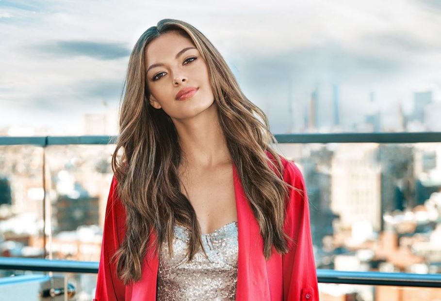 Demi-Leigh Tebow Lands Role in Upcoming Supergirl Movie